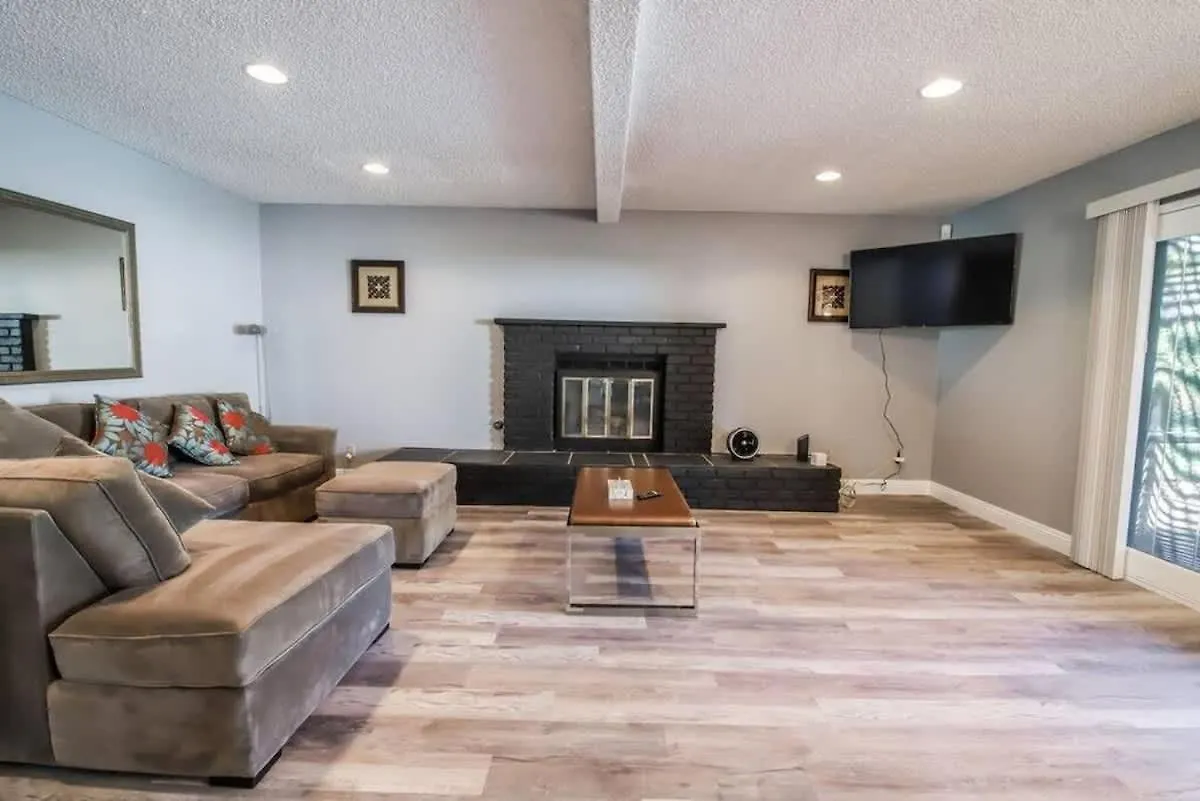 Exclusive Residence Steps From The Las Vegas Strip ABD