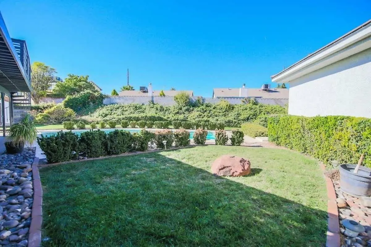 Exclusive Residence Steps From The Las Vegas Strip Tatil Evi